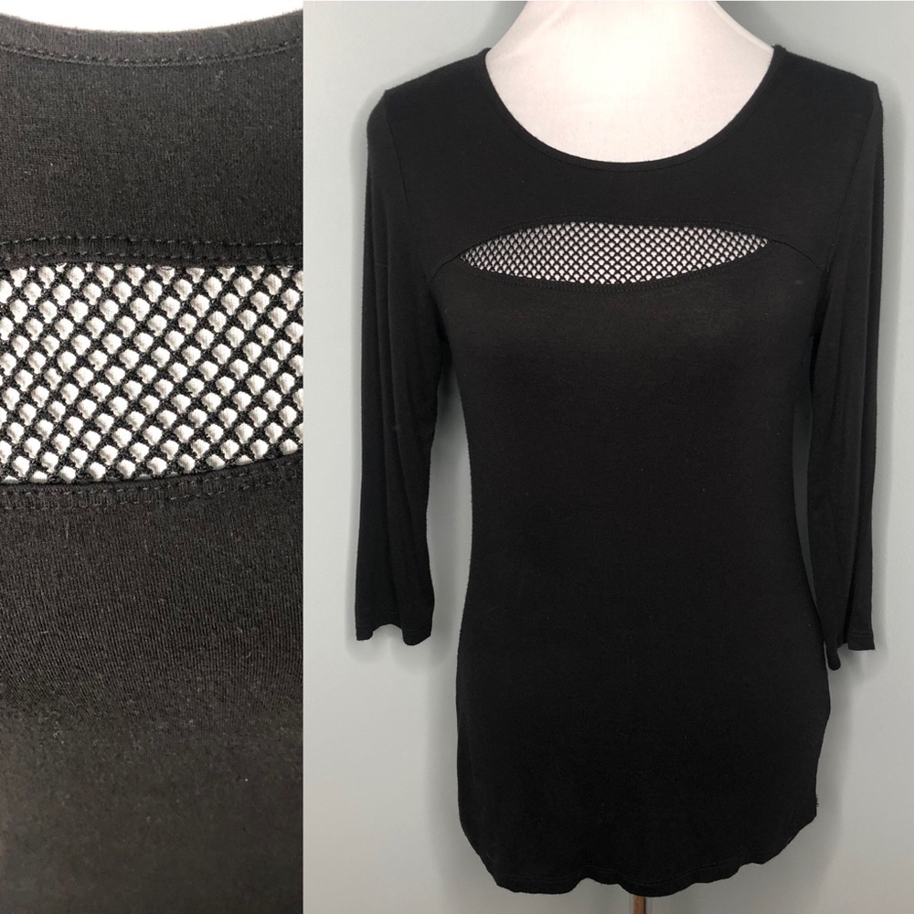 Stretchy Black 3/4 Sleeve Tunic